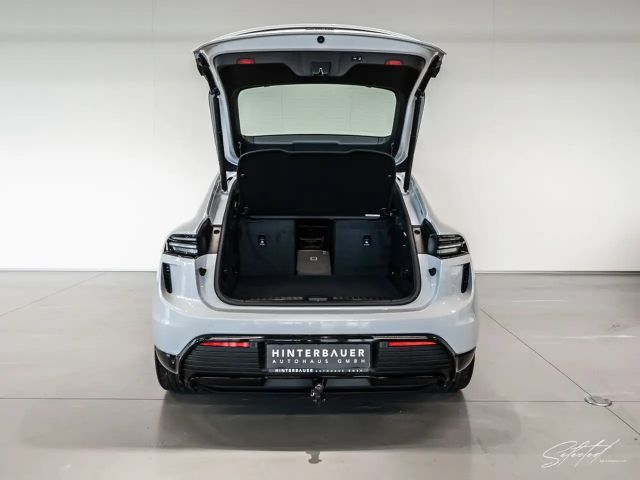 Porsche Macan Turbo