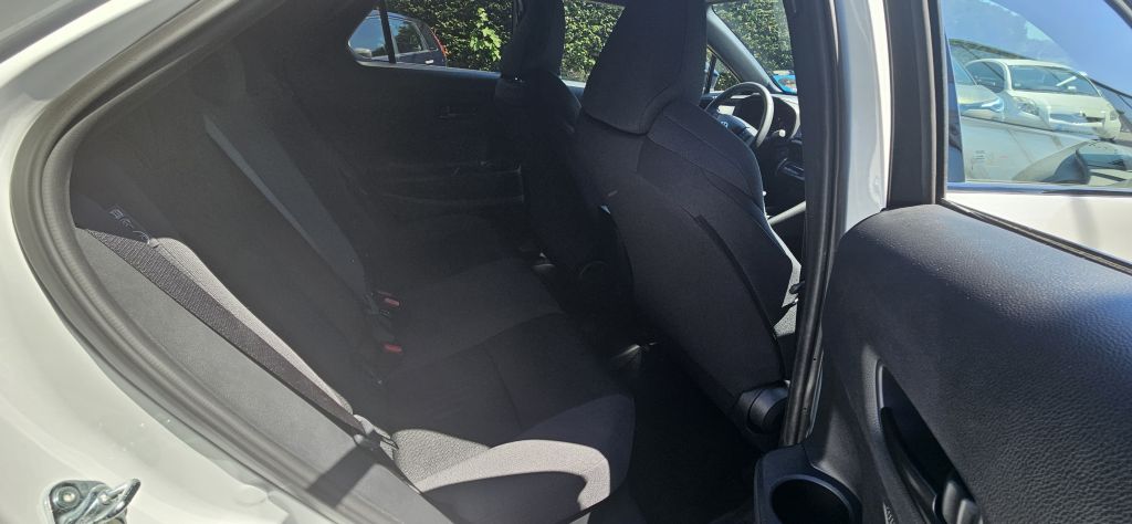 Toyota C-HR 5-deurs Technik