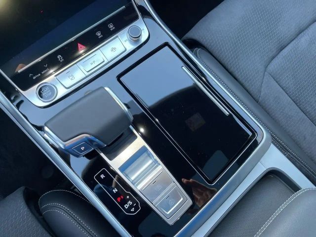 Audi Q7 50 TDI Quattro S-Line