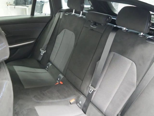 BMW 330 330e M-Sport Touring