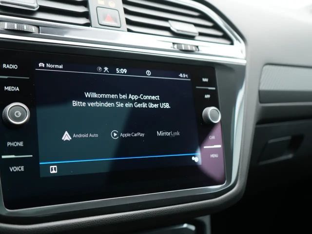 Volkswagen Tiguan 4Motion Allspace DSG R-Line