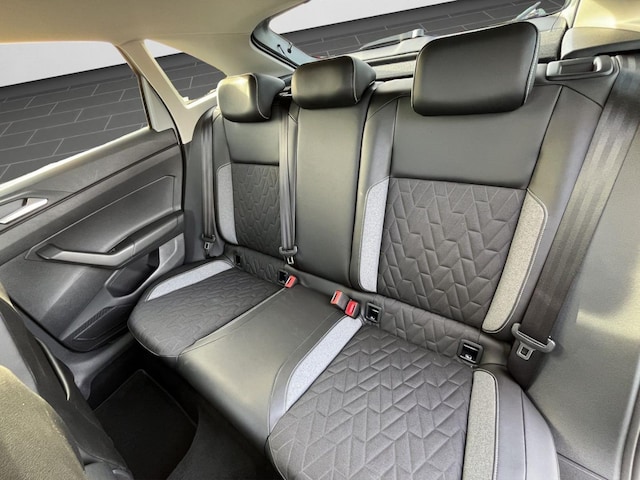 Volkswagen Taigo 1.0 TSI DSG