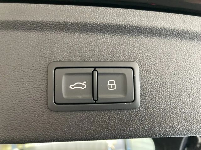 Audi A3 30 TFSI Sedan