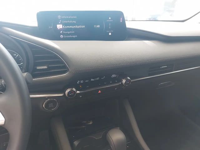 Mazda 3 Exclusive-line