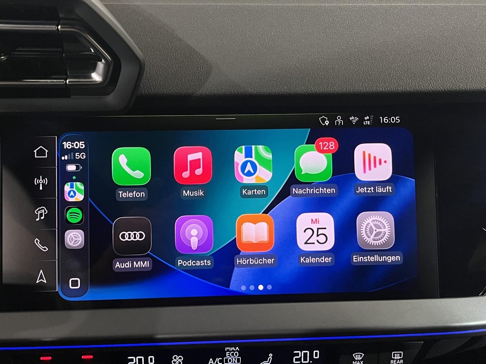 Audi A3 35 TFSI S-Line Sedan Sportback