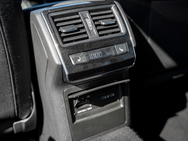 Skoda Superb 2.0 TDI Combi