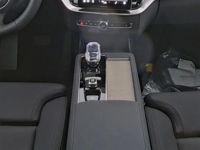 Volvo XC90 AWD Dark Plus T8