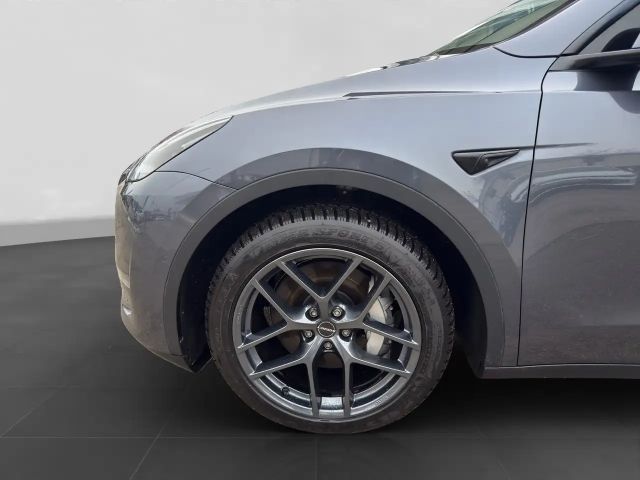 Tesla Model Y AWD Dual Motor Long Range