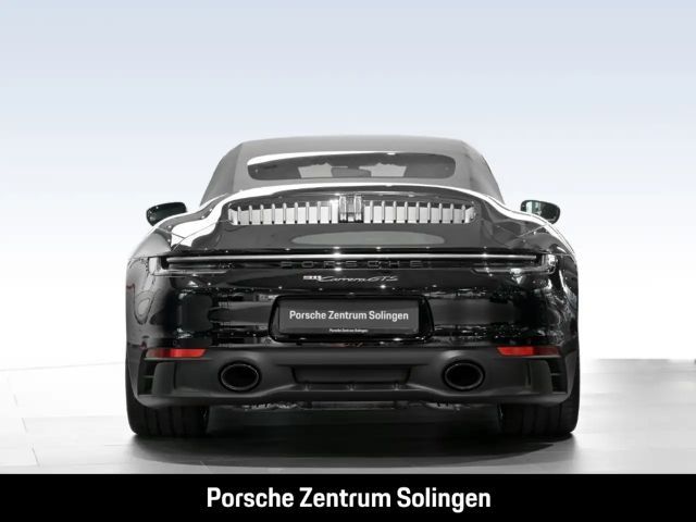 Porsche 992 Cabrio Carrera GTS