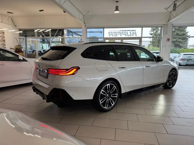 BMW 540 dxDrive Tour°M Sportp. AHK°ACC°Bow.&W-ACC+AB