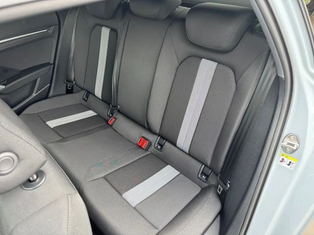 Audi A3 30 TFSI Sedan