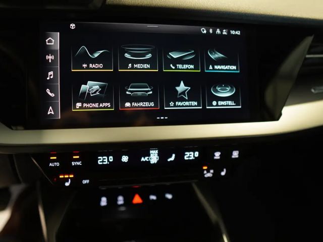 Audi A3 30 TDI Sedan