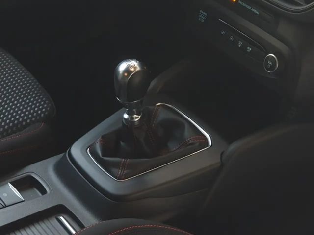 Ford Focus EcoBoost ST Line Wagon