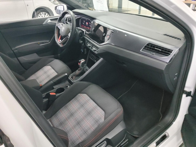 Volkswagen Polo 2.0 TSI DSG GTI