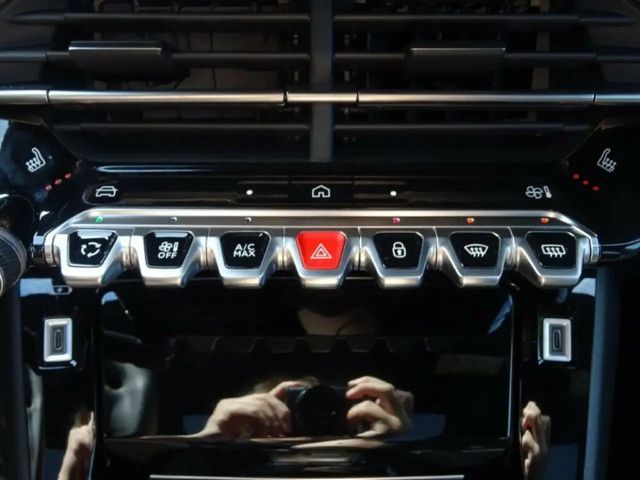 Peugeot E-2008 GT-Line