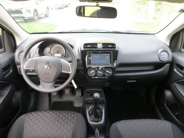 Mitsubishi Space Star Star