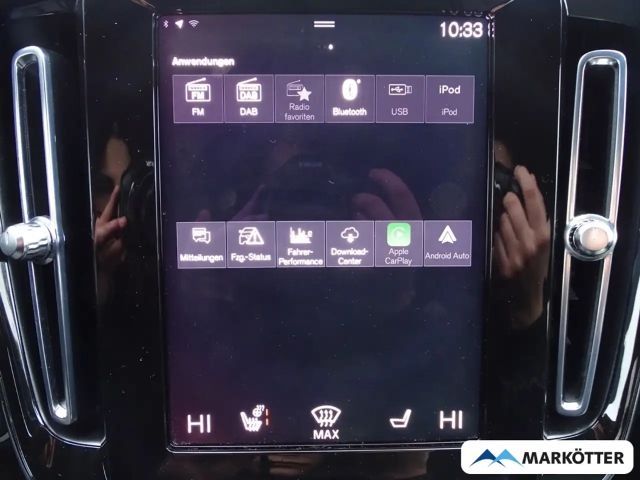 Volvo XC40 Core Recharge