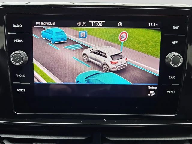 Volkswagen T-Roc 1.5 TSI DSG R-Line