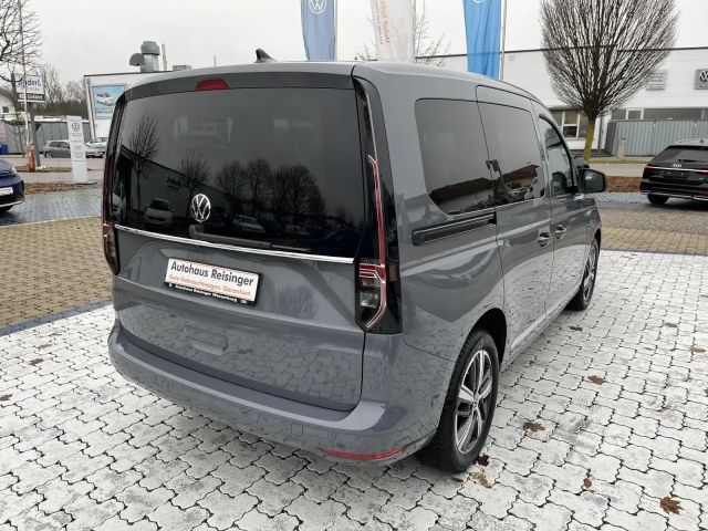 Volkswagen Caddy 1.5 TSI DSG Style