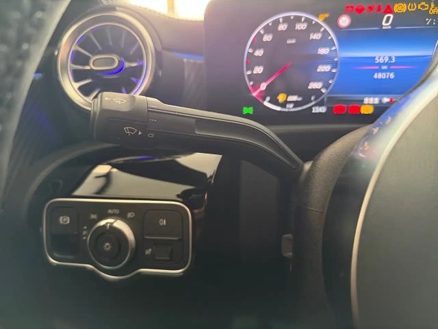 Mercedes-Benz CLA 180 CLA 180 d Coupé