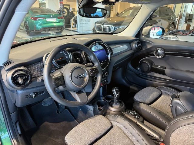 MINI Cooper Classic Trim