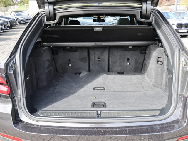 BMW 520 520d M-Sport Touring