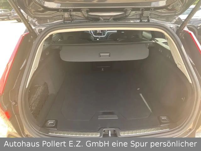 Volvo V60 Core Hybrid