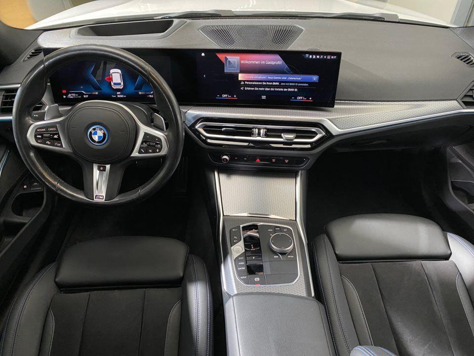 BMW 330 330e Touring