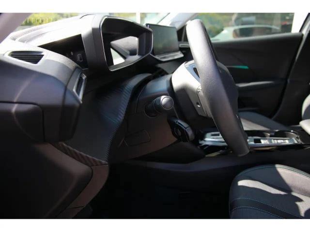 Peugeot E-2008 Allure Pack