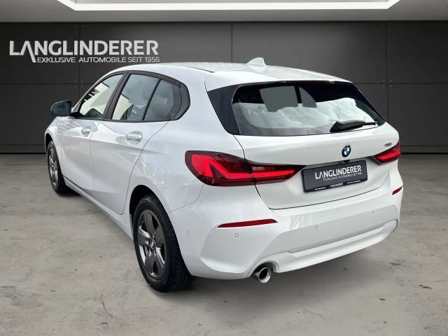 BMW 116 116i Advantage pakket Sedan