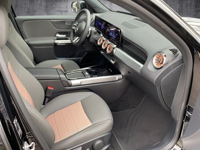 Mercedes-Benz EQB 300 4MATIC