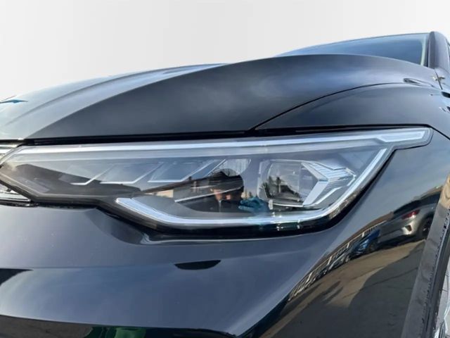 Volkswagen Golf 1.5 TSI