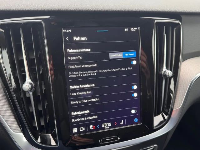 Volvo V60 Bright Plus