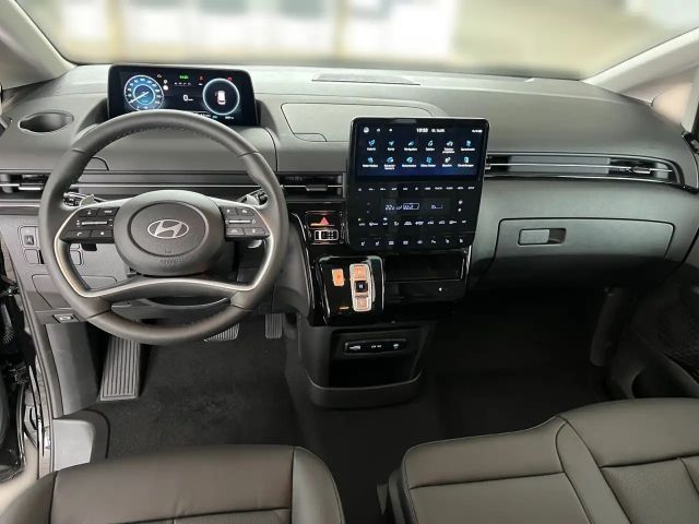 Hyundai Staria Prime