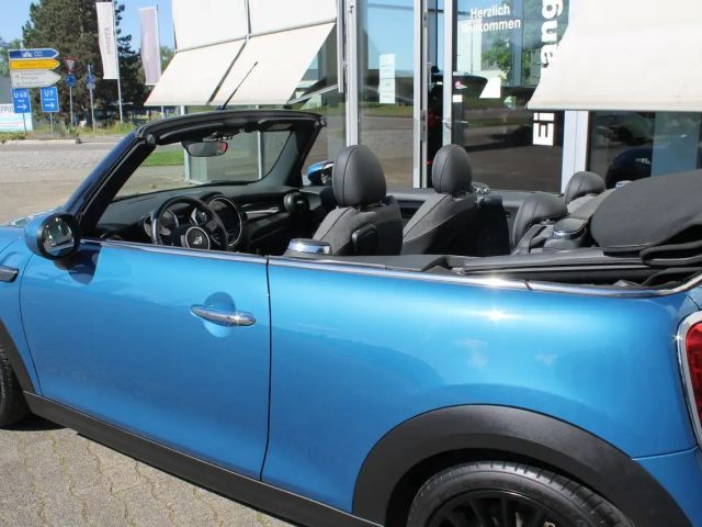 MINI One Cabrio One Classic Trim