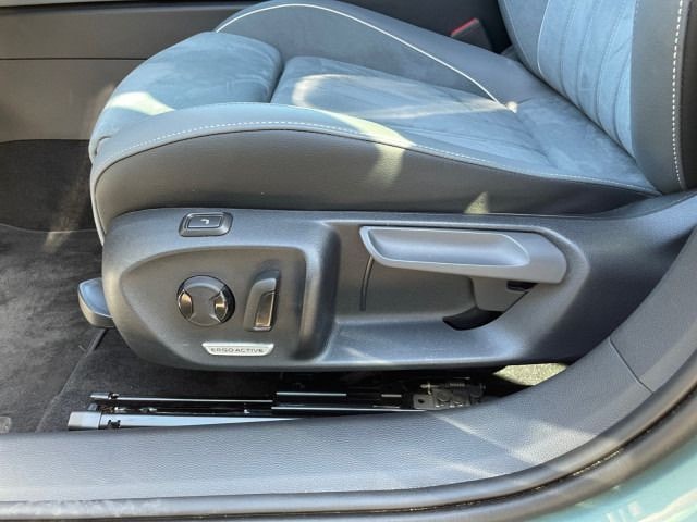 Volkswagen Passat 1.5 TSI Business DSG Variant