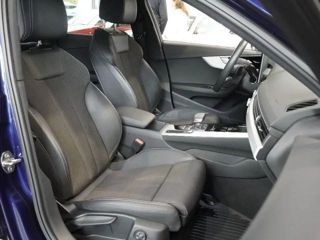 Audi A4 40 TFSI Avant Quattro S-Line