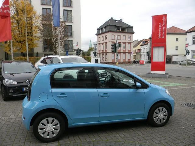 Volkswagen up! Move Move up!