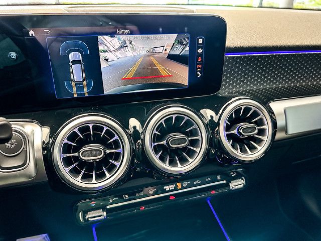 Mercedes-Benz EQB 250