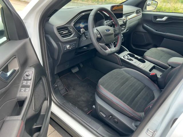 Ford Kuga Plug in Hybrid ST Line X