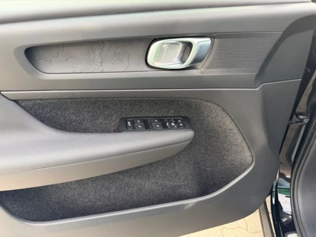 Volvo C40 Core Recharge