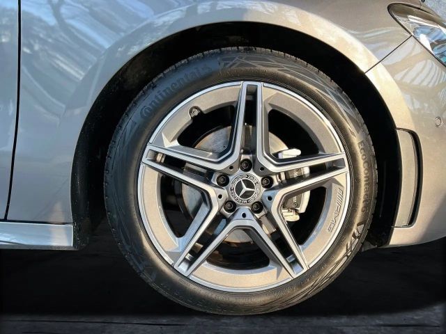 Mercedes-Benz B 200 AMG Line Sedan