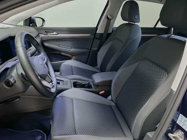 Volkswagen Golf 1.5 eTSI Golf VIII