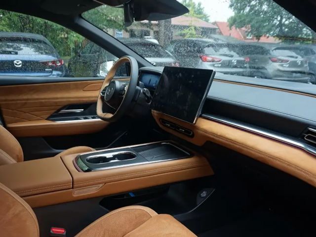 Mazda 6e Plus RWD Takumi