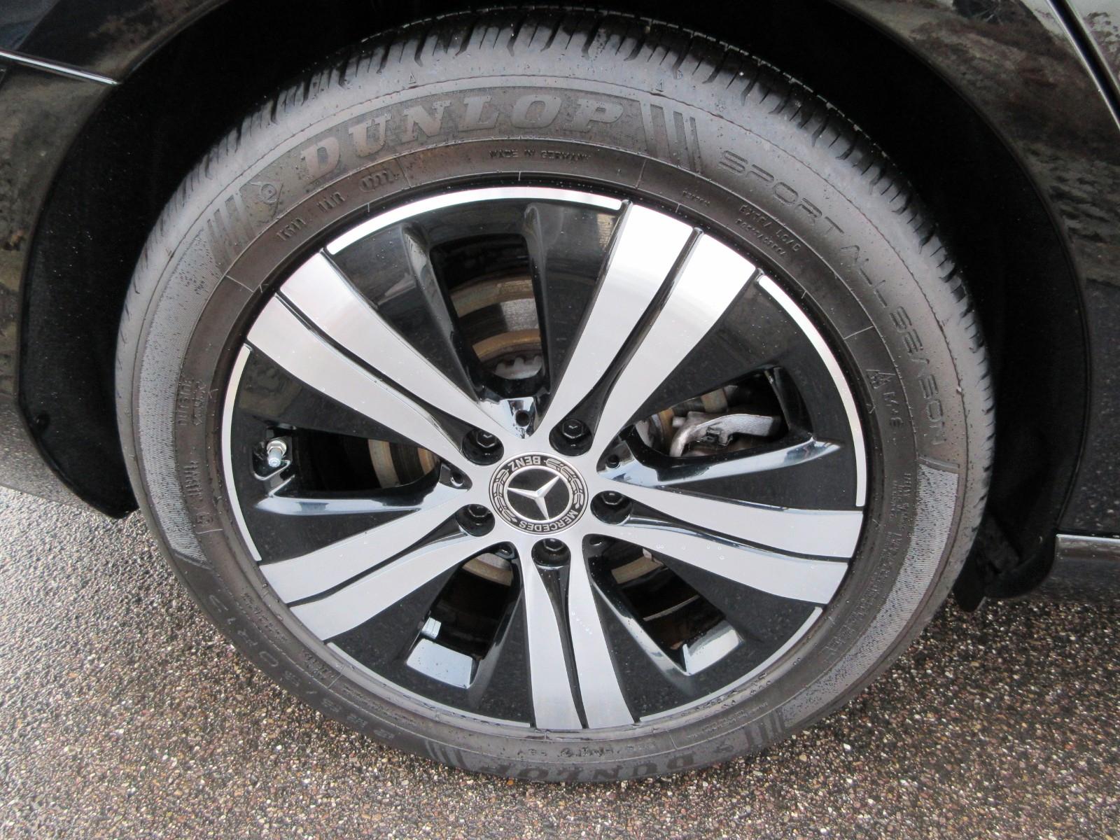 Mercedes-Benz C 200 AVANTGARDE Estate