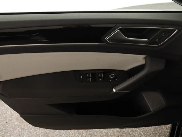 Volkswagen Touran DSG Highline