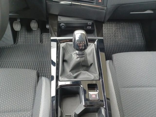 Opel Astra Edition Sports Tourer Turbo