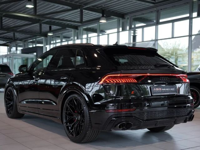 Audi RS Q8 Quattro