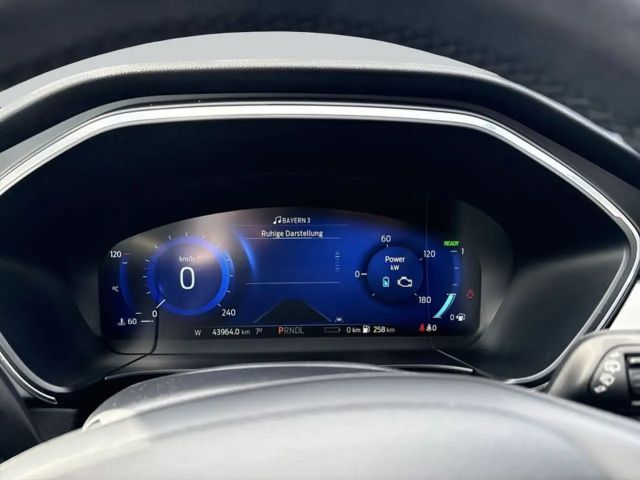 Ford Kuga Plug in Hybrid Titanium