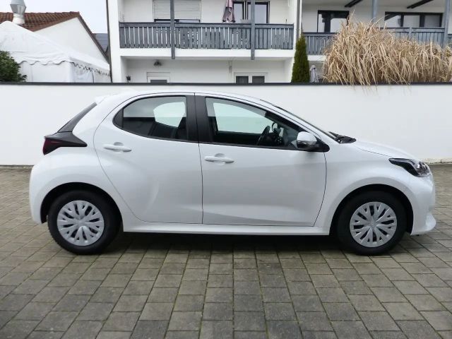 Toyota Yaris Comfort Hatchback